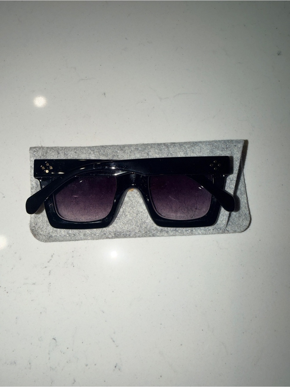 Woman's Black Fashion Bifocal Reading Sunglasses UV400 +1.5, Black, OS - Picture 7 of 7